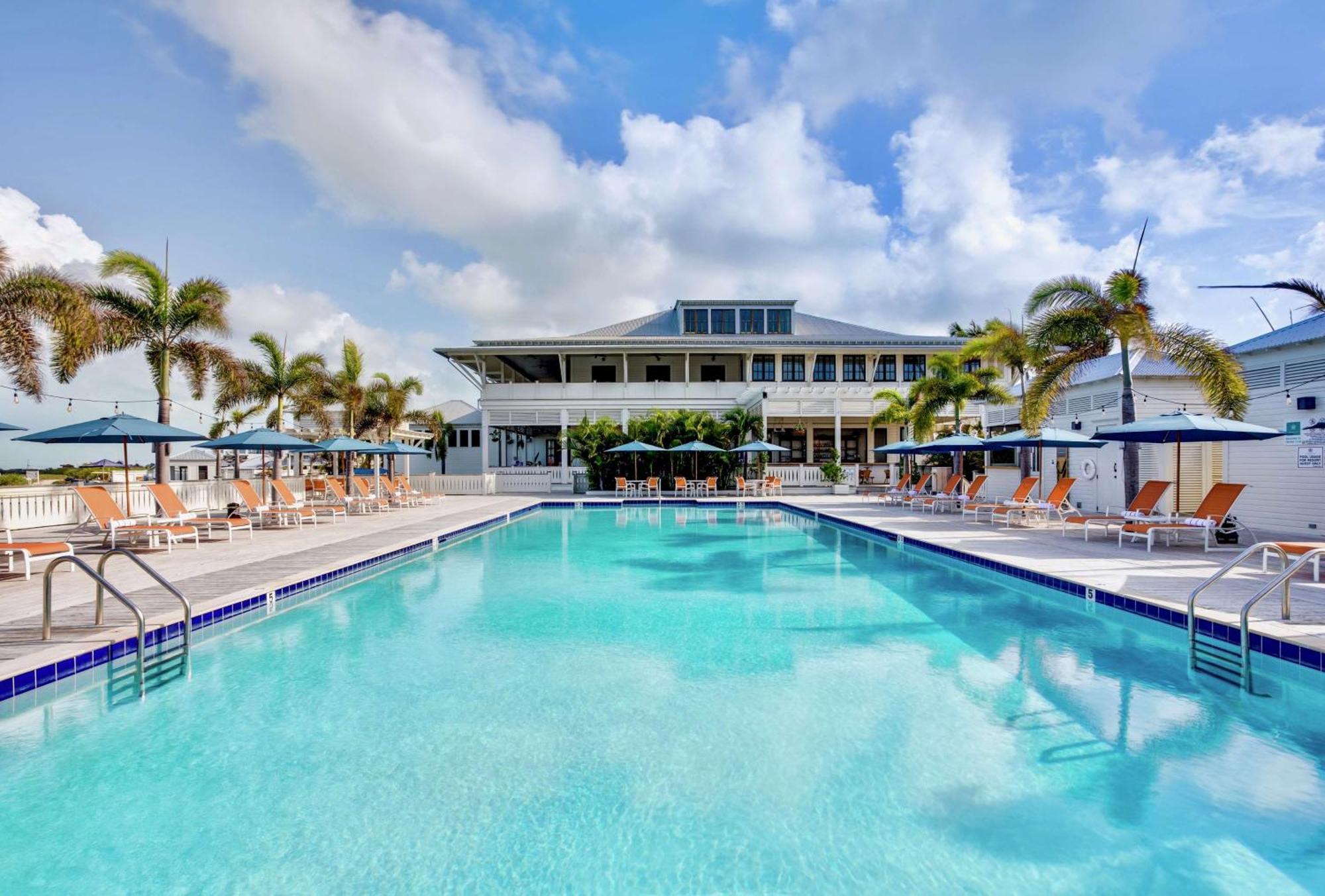 Mahogany Bay Resort And Beach Club, Curio Collection San Pedro  Exterior foto