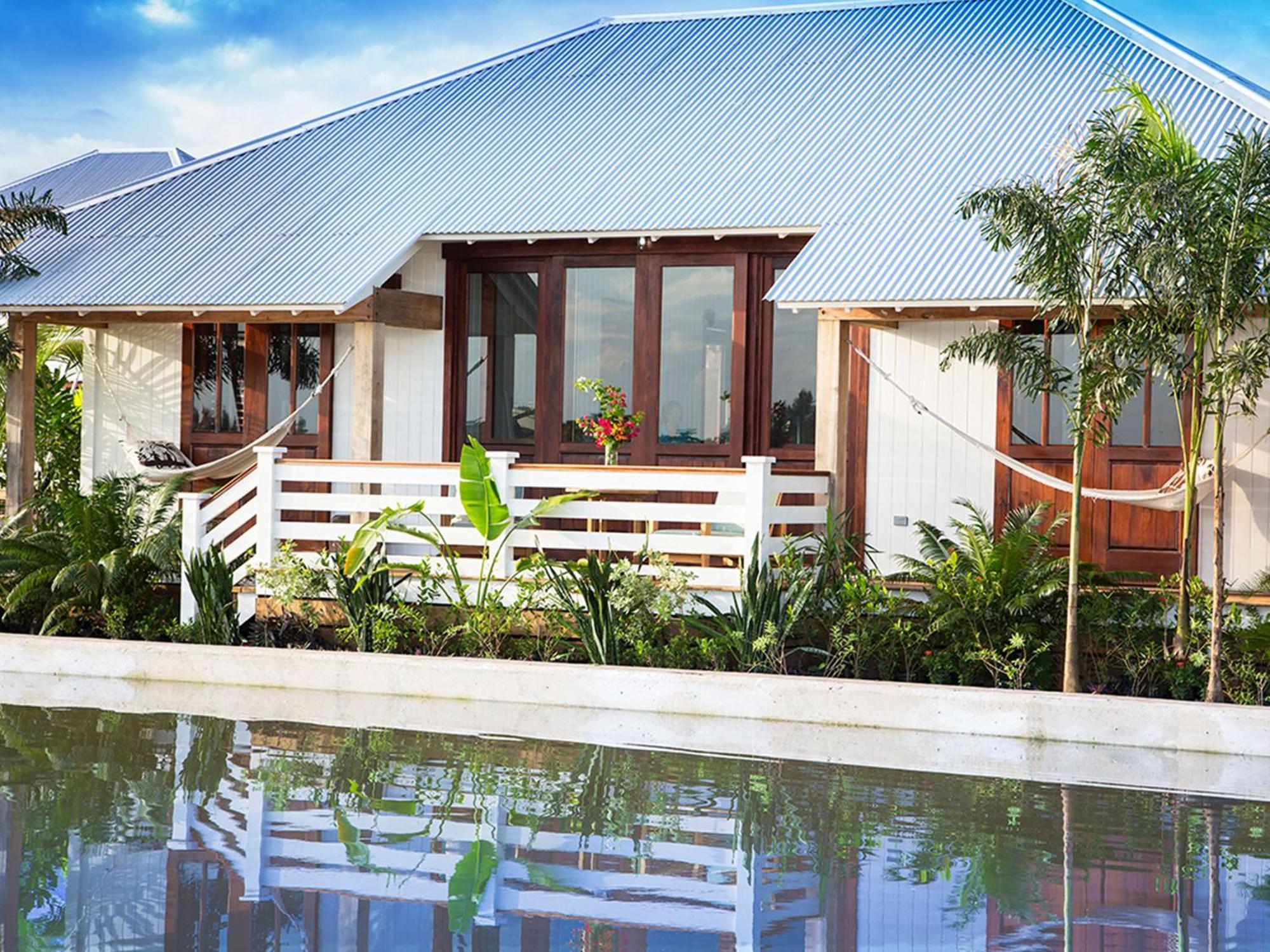 Mahogany Bay Resort And Beach Club, Curio Collection San Pedro  Exterior foto